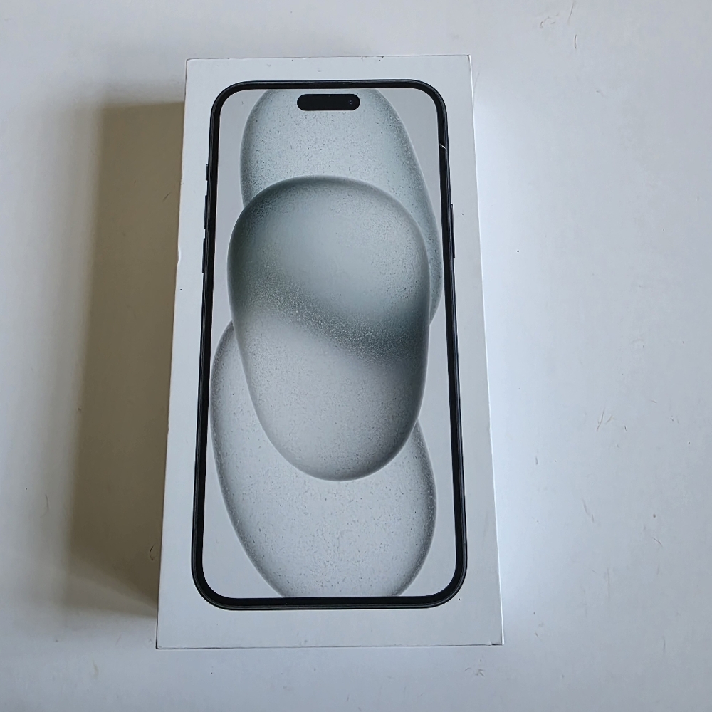 BOX ONLY - iPhone 15 Plus 128 GB Black (no accessories)